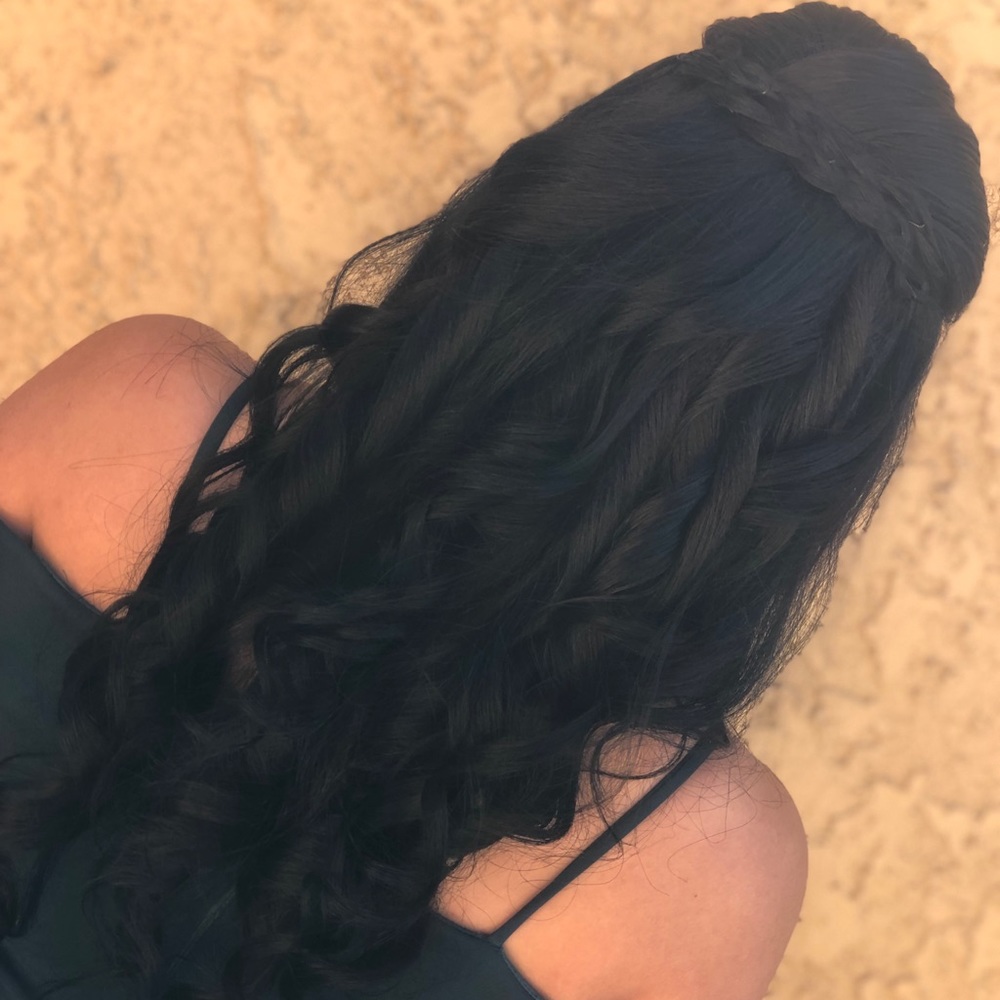 Meet your Posher, Marisela
